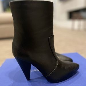 Stuart Weitzman Atomic West Bootie Leather Ankle Boot Black Size 8.5